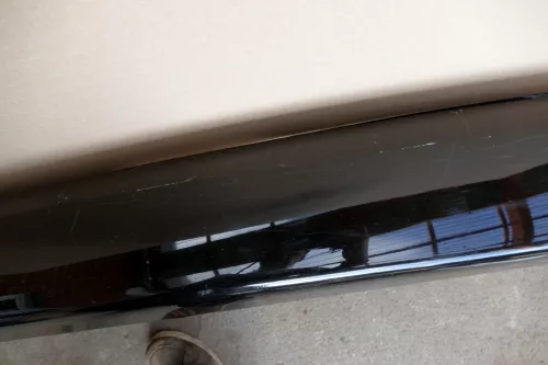 VW Polo 6N Stoßstange hinten Oberteil der 2-geteilte Heckstoßstange schwarz L041 (100309)