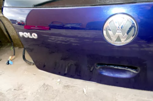VW Polo 9N Heckklappe Kofferraumklappe Klappe hinten blau LB5N (100450)