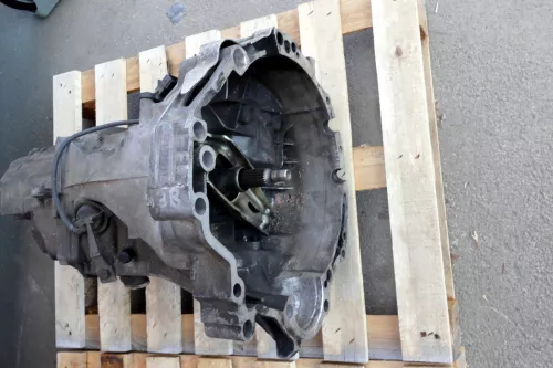 VW Passat 3B 3BG A4 B5 Motor 1,9 TDI 74kw / 81kw 110PS Getriebe EEN / GFL 5 Gang (100942)