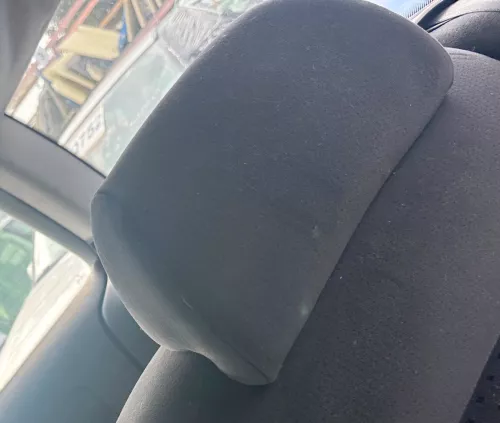 1x Passat 3B 3BG Kopfstütze Sitz Sitze hinten rechts /links Velour Karos schwarz (101212)