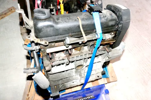 VW Golf 4 Bora Octavia Motor 1,6 74kw AKL AEH 101PS 100PS - 170.000km (101336)