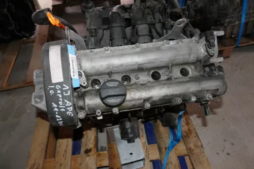 VW Golf 4 Bora Leon Motor 1,4 16V AXP / APE 55kw 75PS - 170 000km (101353)