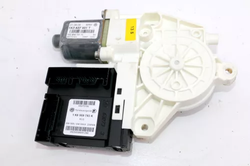 VW Golf 5 ektrischer Fensterheber Motor vorne links 1K3837401T 2/3-Türer (101938)