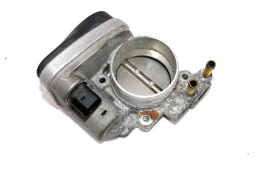 VW Touran Audi A3 8P Eos Golf 5 Drosselklappe 06F133062 2,0 FSI BLR BLX BLY