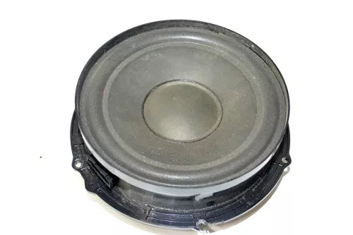 VW Touran 1T Eos Box Lautsprecher 1T0035411J Tiefton in Tür