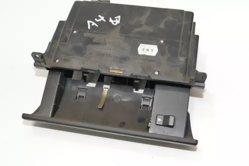 Audi A4 B5 Facelift Aschenbecher vorne 8D0857951H J K (103286)