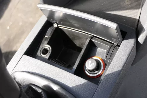 VW Polo 9N Mitteltunnel Aschenbecher Verkleidung Zigarettenanzünder 6Q1857961 (103418)