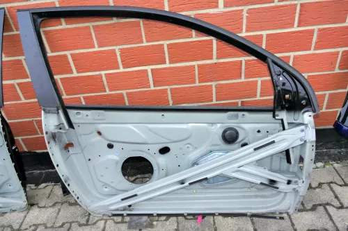 VW Golf 5 V 1K Rahmen Türrahmen vorne rechts Beifahrertür 2/3-Türer schwarz L041