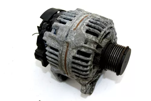 VW Golf 4 Audi A3 8L Lichtmaschine Generator 038903023L 90A mit Freilauf Octavia