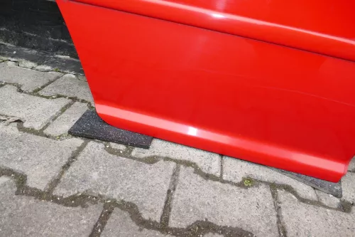 VW Bora Tür hinten rechts nur Limousine rot LP3G (ohne die große Scheibe) (103937)