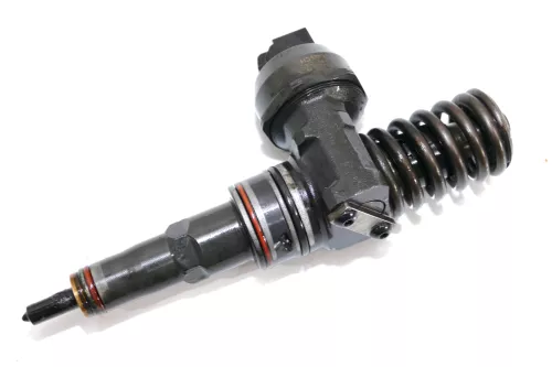 1x Golf 4 Passat 3BG Pumpe Düse Element Einheit 1,9 TDI 74kw 038130073AJ AVB ATD