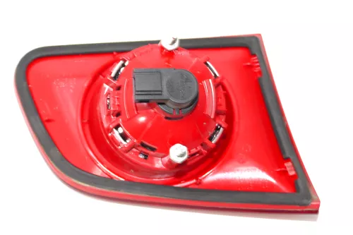 VW Passat 3C Variant Kombi Rücklicht hinten rechts innen Rückleuchte Heckklappe (104109)