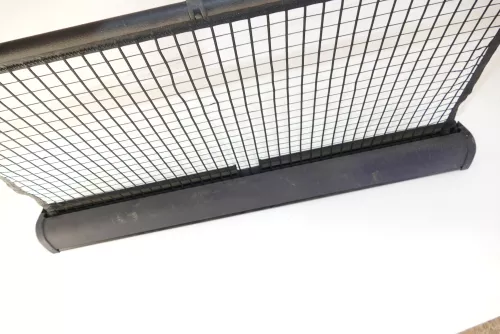 Audi A6 4B Avan Kombi Variant Hundegitter Gitter Trennetz Hundenetz maritimblau (104190)