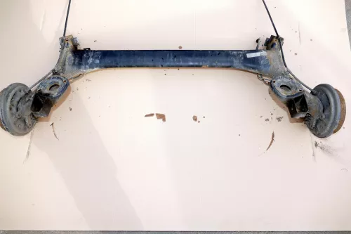 VW Polo 9N Ibiza 6L Achse hinten Hinterachse Achsträger mit ABS Trommelbremse