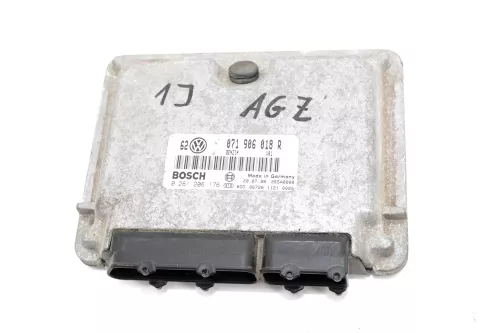 VW Golf 4 Steuergerät Motor Motorsteuergerät 2,3 110kw 150PS AGZ 071906018R
