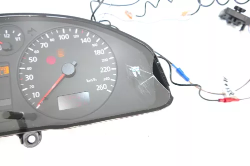 Audi A4 B5 Tacho Tachometer Kombiinstrument 259000km 8D0919861A Diesel 1,9 TDI (104387)