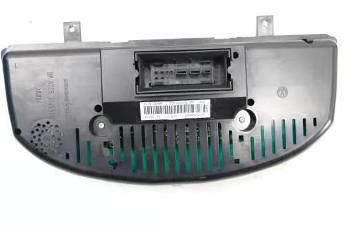 VW Passat 3C Tacho Tachometer 235.000km 3C0920852 Diesel TDI Automatik (104397)