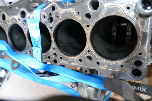 VW T4 Motorblock Motor ohne Kolben 2,4 D 57kw 68PS ca.158.000km  AAB (104658)