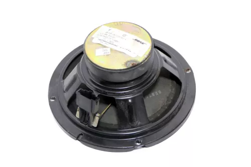 Audi A6 4B Box Lautsprecher 4B0035411A vorne oder hinten links oder rechts Bose (105031)