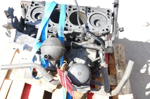 VW Golf 4 Bora Motor Block Motorblock 1,9 TDI 74kw 101PS 038103101AE AXR PD (105117)