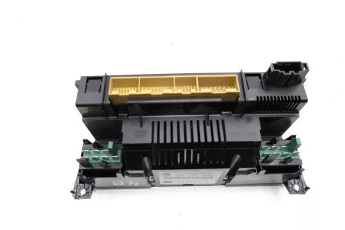 Audi A6 4B C5 Steuergerät Klimaanlage Klimabedienteil 4B0820043J /AF Climatronic (105395)