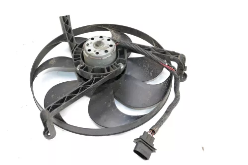 VW Golf 4 Bora Lüfter Kühlerlüfter 1J0959455F Kühler (der größere!!!)