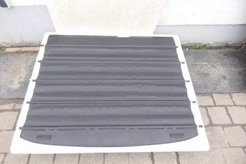 VW Golf 3 Kombi Variant Laderaumabdeckung Rollo Hutablage Kofferraum schwarz (105620)