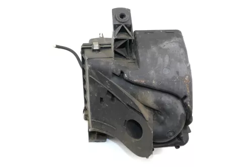 Audi A6 4B Luftfilterkasten Deckel Luftfilter 4B0133835K 2,5 TDI 4B0133837F AKE (105754)