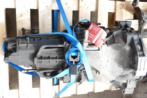 A4 B5 A6 4B 2,8 Getriebe DHY (von Motor ACK V6) 142kw 193PS 180.000km (105833)