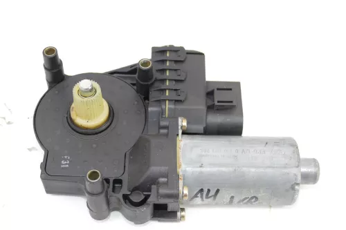 Audi A4 B5 Fensterheber Motor Fensterhebermotor vorne rechts 8D0959802 D