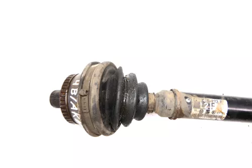 Audi A6 2,5 TDI Antriebswelle Gelenkwelle rechts 4B0407272F Automatik BDG AKE (106311)
