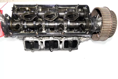 VW Passat 3BG Zylinderkopf Kopf Nockenwelle 2,5 TDI 132kw 180PS BDG LINKS