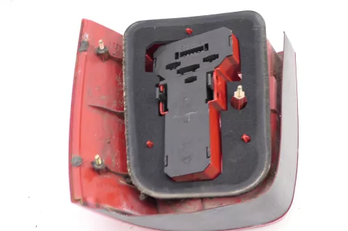 Passat 3B5 Kombi Variant Rücklicht Rückleuchte original hinten links 3B9945111F (106937)