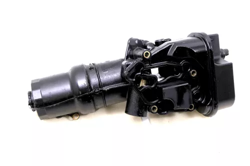 VW Golf 5 A3 8P Ölfiltergehäuse Flansch AXW BLX BLY BLR