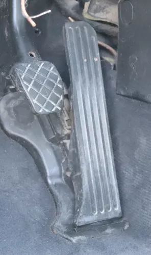 VW Golf 5 elektrisches Gaspedal Geber Gas 1K1721503L (107040)