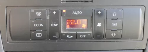 Audi A4 B5 Faceliftmodell Klimabedienteil Klimatronic Bedienteil 8D0820043M (107092)