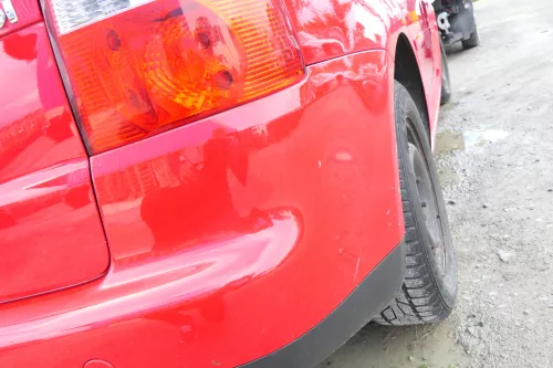 VW Touran 1T Stoßstange hinten Heckstoßstange Stoßfänger rot LY3D (107644)