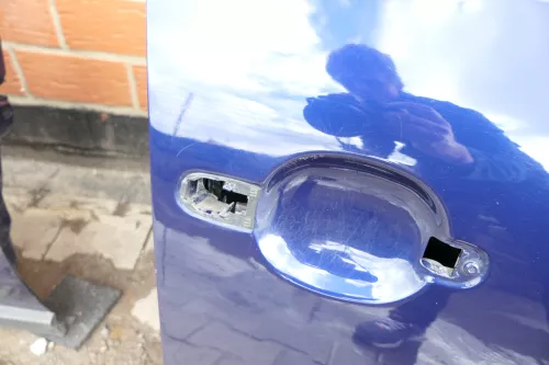 VW Passat 3B 3BG Kombi + Limo Tür vorne rechts Beifahrertür blau LB5N (107673)