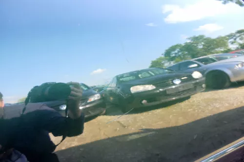 VW Passat 3B 3BG Kombi Variant Tür hinten rechts grün LC6N (107800)