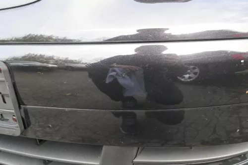 VW Touran 1T Stoßstange vorne Frontstoßstange Stoßfänger schwarz LC9Z mit Grill (108501)