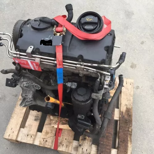 VW Touran Caddy Motor 1,9 TDI 74kw 101PS AVQ ca. 159.000km (Mit PD-Elementen)