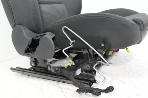 Aud A6 4F C6 Avant Kombi Sitz Beifahrersitz vorne rechts soul schwarz elektrisch (108642)