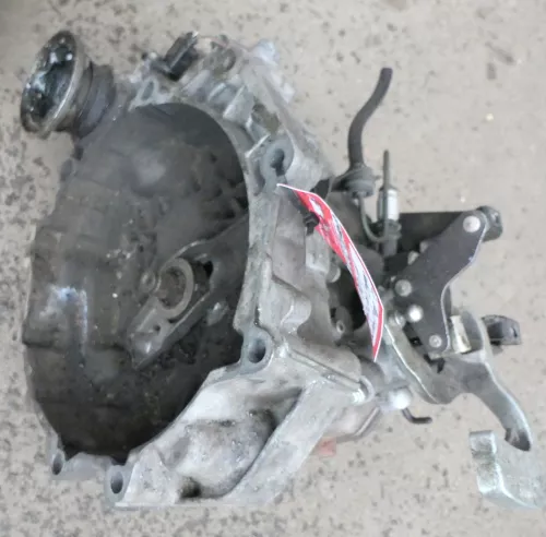 VW Polo 9N Ibiza 6L GETRIEBE FDM FVT  1,4 16V 55kw 75PS (von Motor AUA)180.000km (108937)