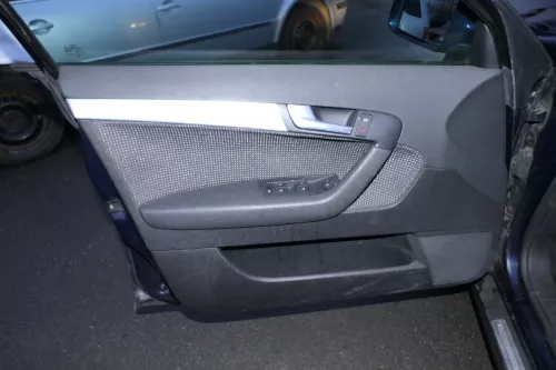 4xAudi A3 8P Türverkleidung Verkleidung Tür vorne hinten links schwarz 4/5-Türer