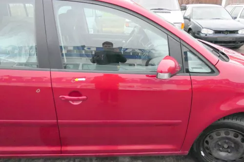 VW Touran 1T 1T3 Tür vorne rechts Beifahrertür rot braun LA3W ohne Anbauteile