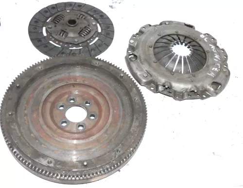 Audi A3 8L Schwungrad Kupplung Druckplatte 1.8 92kw 125PS AGN 2.0 APK AQY AZG