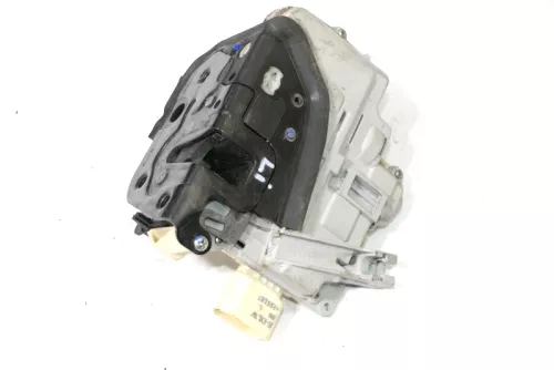 Audi A3 8P A6 4F Stellmotor Tür Türschloß mit ZV vorne links 4F1837015 E (109647)