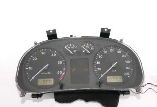 VW Polo 6N Tacho Tachometer Kombiinstrument 228.500km 6N0919860T 6N0919860R