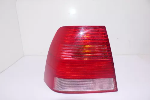 VW Bora Limousine Rücklicht Rückleuchte original hinten links 1J5945111AA 1J2