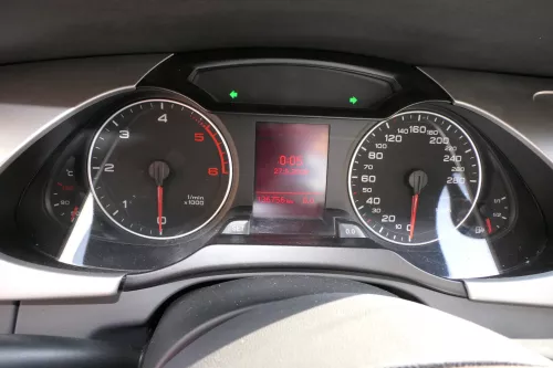 Audi A4 8K Tacho Tachometer Kombiinstrument 136.000km 8K0920900DX 2.0 3.0 2.7TDI